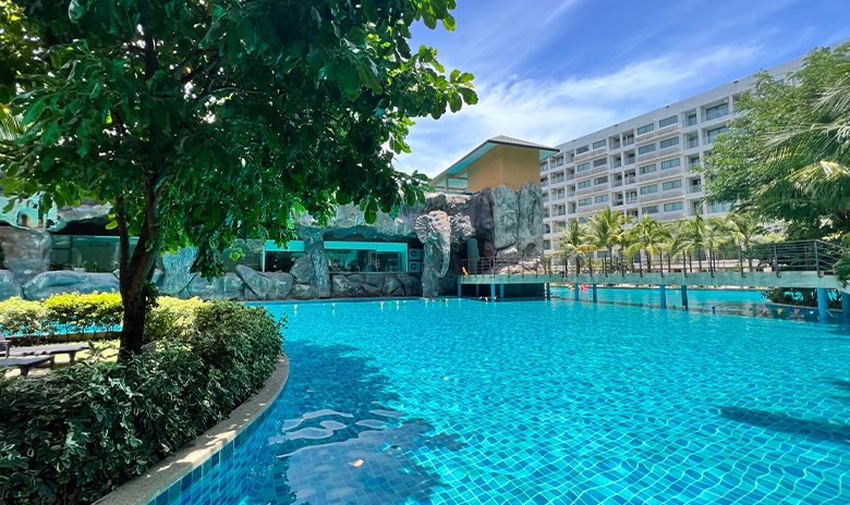 Laguna Beach Resort 3 - The Maldives